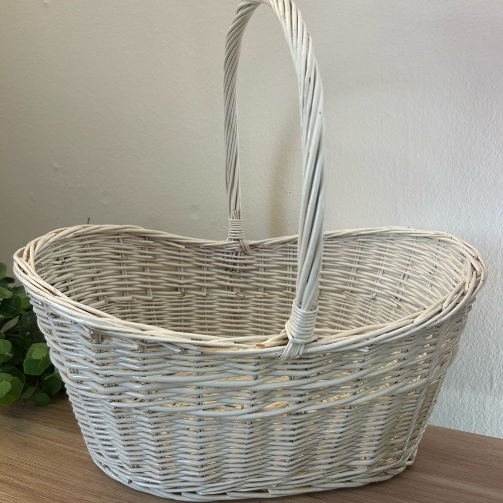 Woven White Picnic Basket with Handle